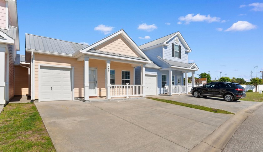 Your Beach Paradise Awaits in North Myrtle Beach! Step into - photo 2
