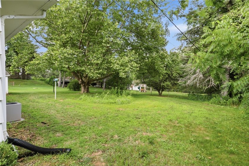 Charming three-bedroom ranch in Chili in the Gates Chili School - photo 24
