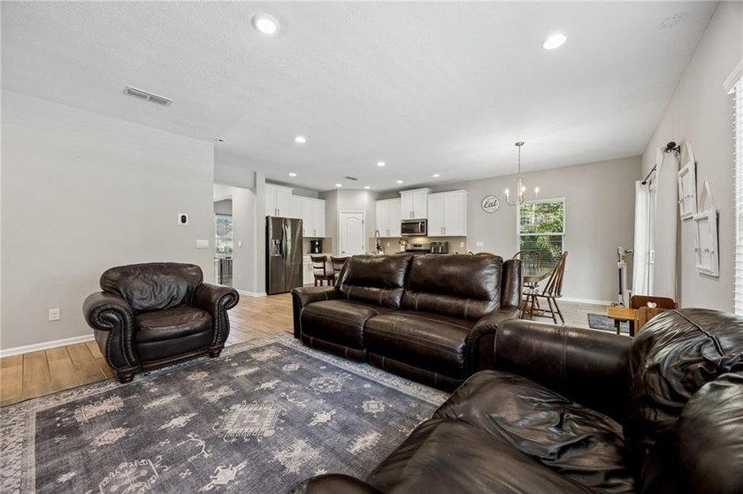 Your Dream Home in Osprey Cove !This 4 bedroom/ 4 bath is - photo 16