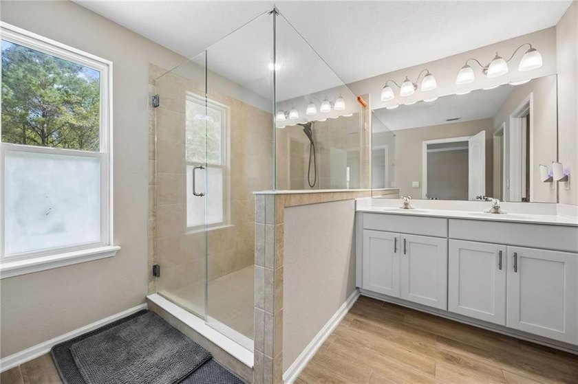 Your Dream Home in Osprey Cove !This 4 bedroom/ 4 bath is - photo 21