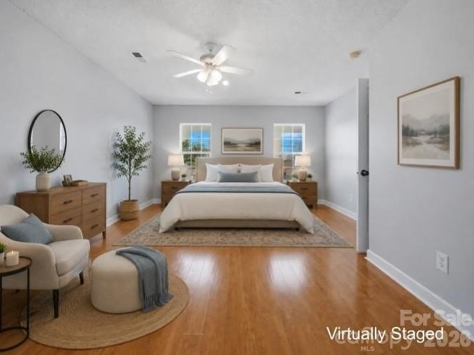 Welcome home to this well-maintained two-story residence - photo 26