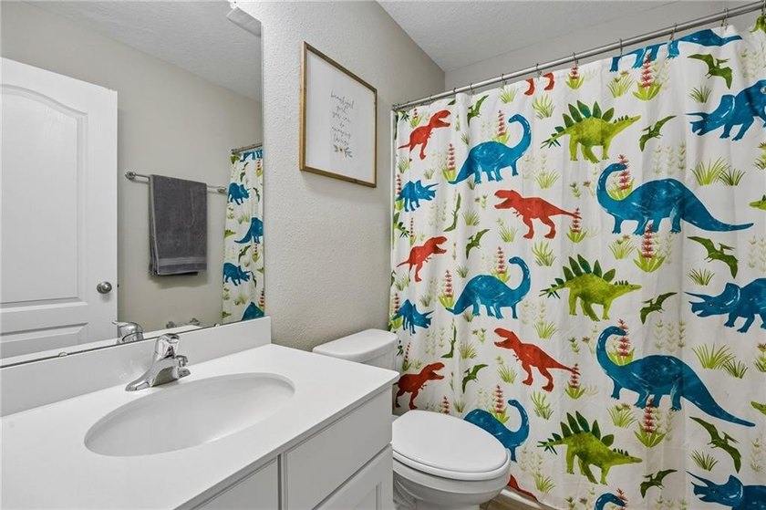 Your Dream Home in Osprey Cove !This 4 bedroom/ 4 bath is - photo 27
