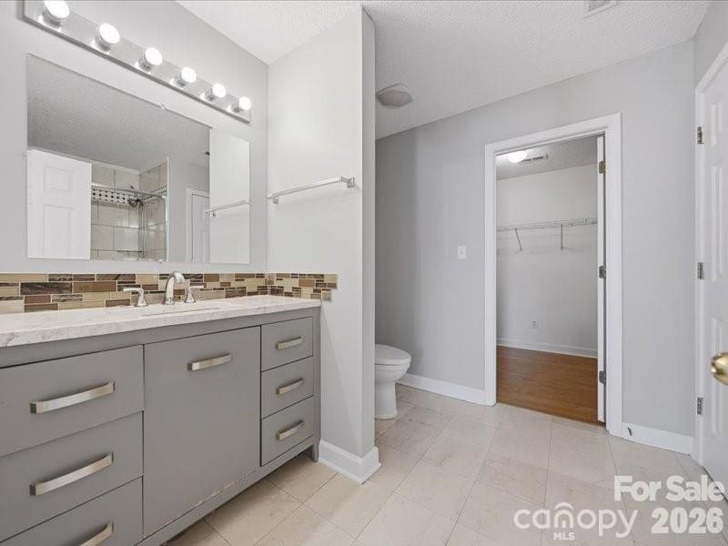 Welcome home to this well-maintained two-story residence - photo 30