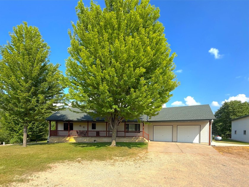 Enjoy country living with the perfect blend of country living - photo 31