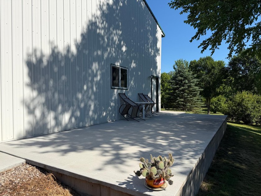 Enjoy country living with the perfect blend of country living - photo 33