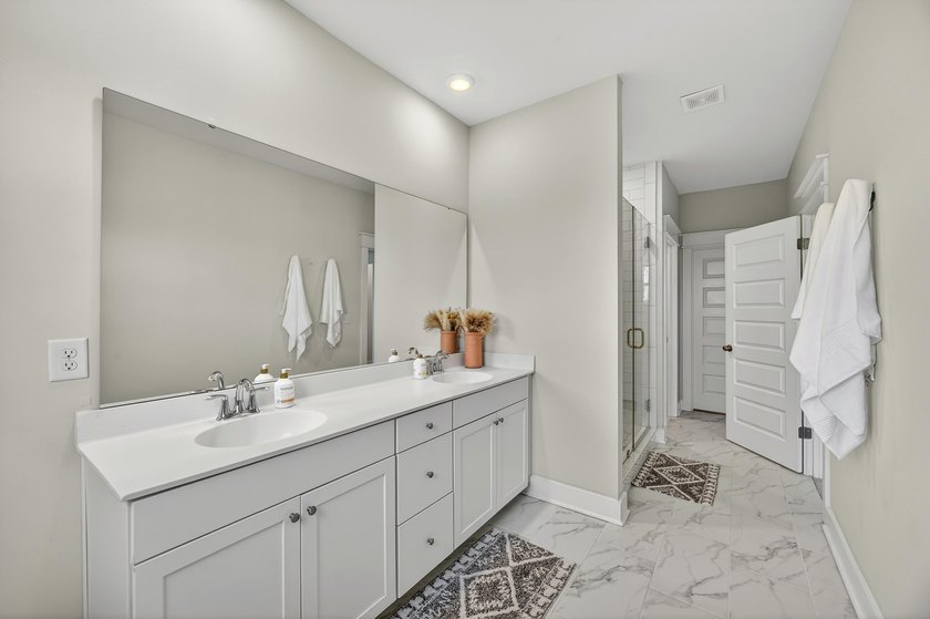 Luxury meets convenience in the sought-after marsh front - photo 22