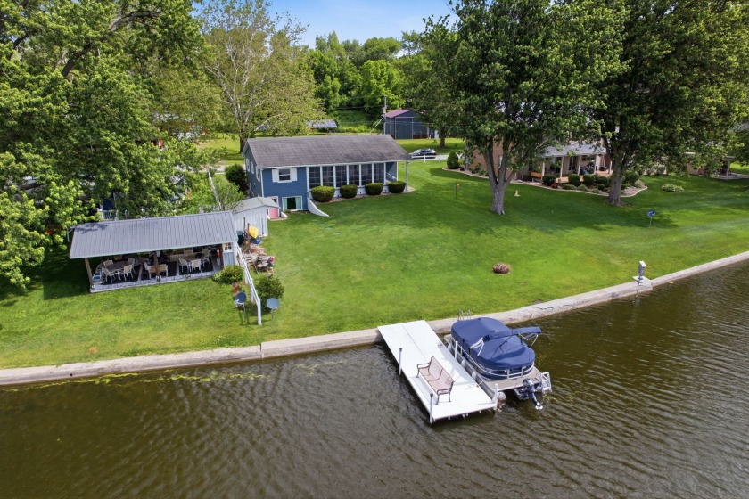 Affordable year-round lake home with 75' lake frontage and dock - photo 3
