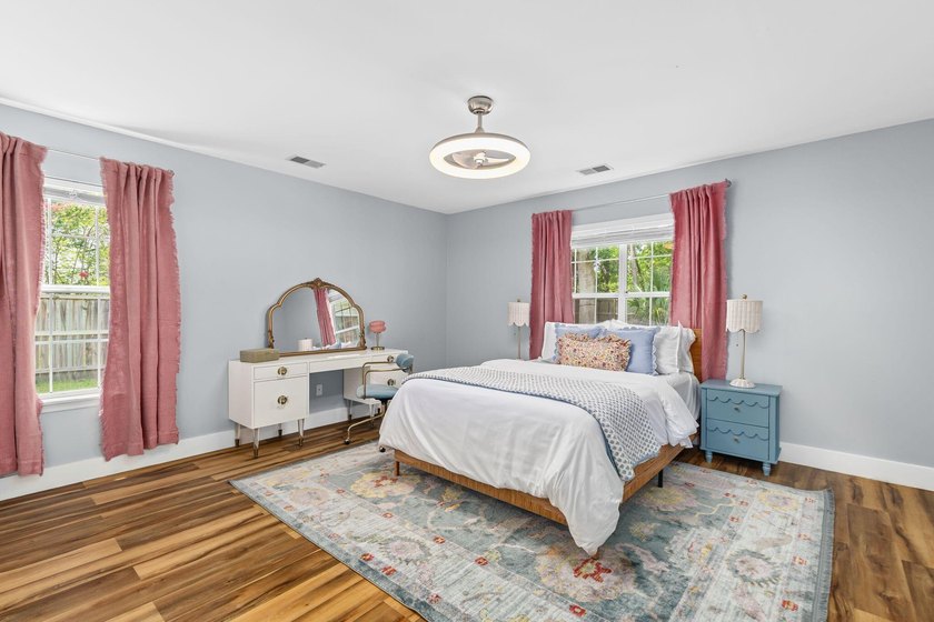 Welcome to 5452 Roxbury Dr., North Charleston--where timeless - photo 21