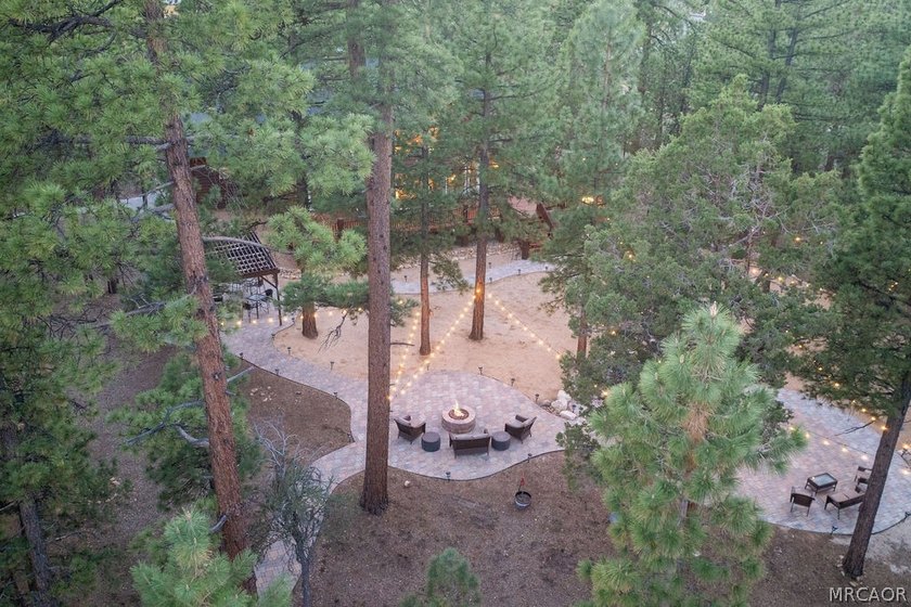 Meadowbrook Estates Custom Mountain Retreat! Set on over an acre - photo 33