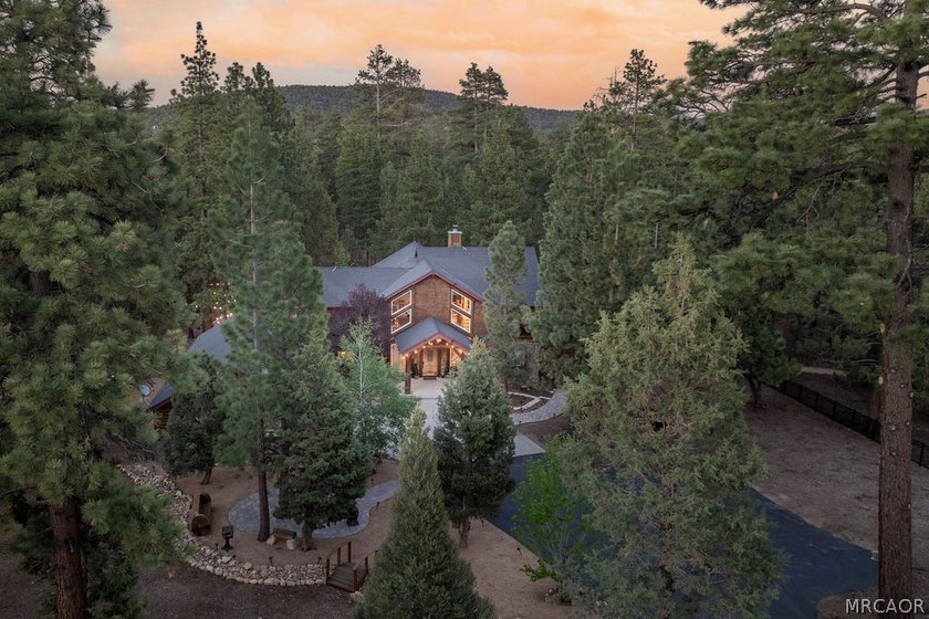 Meadowbrook Estates Custom Mountain Retreat! Set on over an acre - photo 40