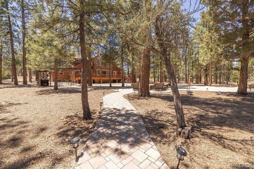 Meadowbrook Estates Custom Mountain Retreat! Set on over an acre - photo 45
