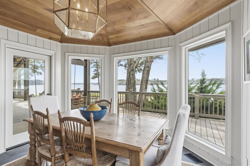 Luxury Lake Living on Lake Oconee - Under Contract SOLD - photo 16