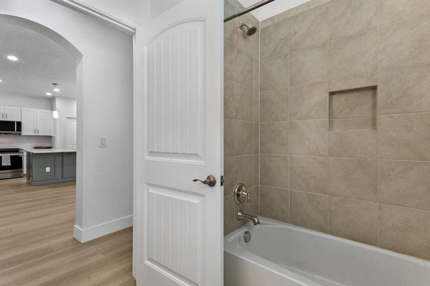 Fully renovated and move-in ready, this 5-bedroom, 3-bath home - photo 14