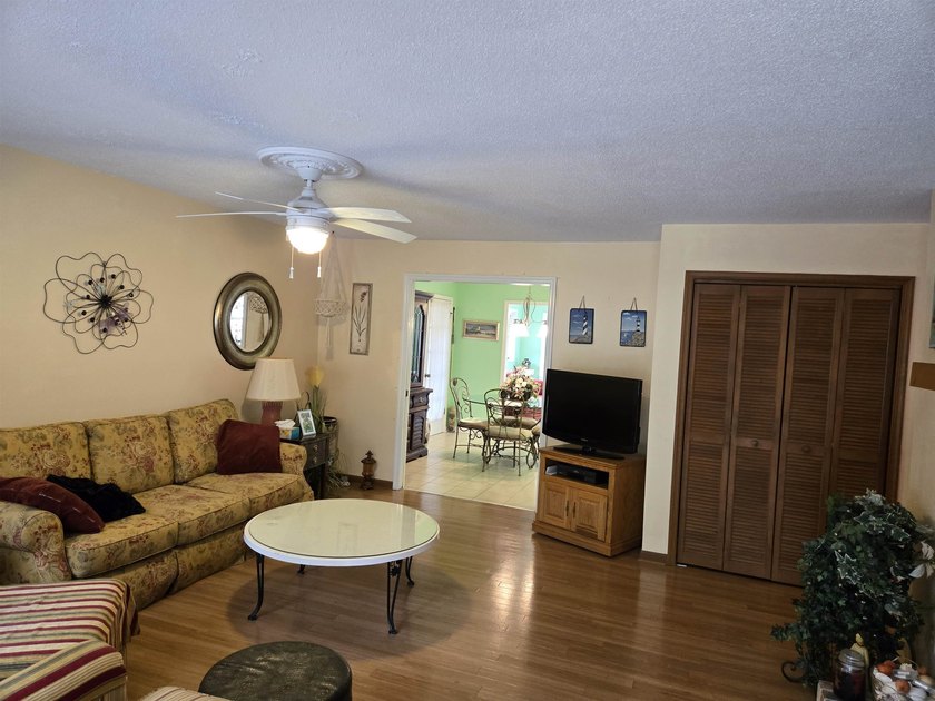 This is a wonderful home that sits on the marsh in Windjammer - photo 9