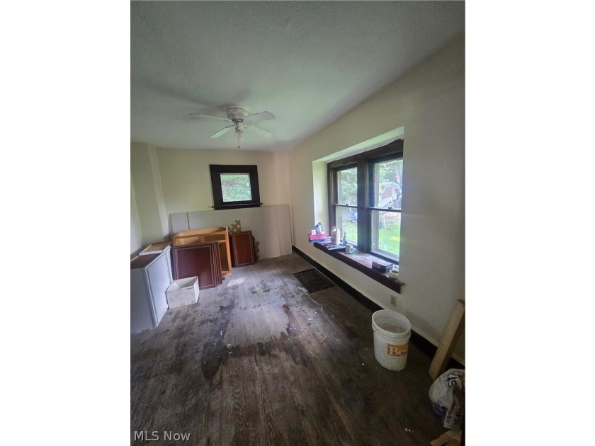 Opportunity awaits with this 2-bedroom, 1-bath colonial located - photo 7