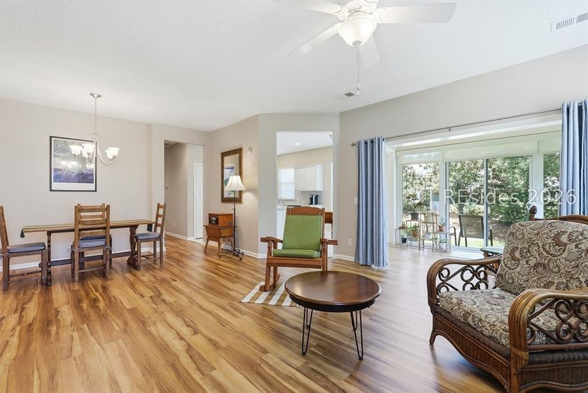 Location! Location! Beautifully updated extended, end unit Wren - photo 16