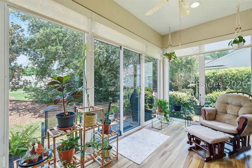 Location! Location! Beautifully updated extended, end unit Wren - photo 24