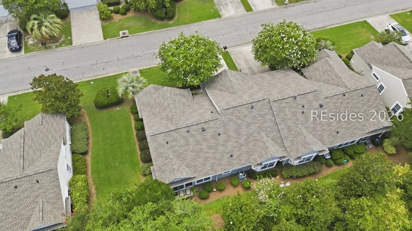 Location! Location! Beautifully updated extended, end unit Wren - photo 38