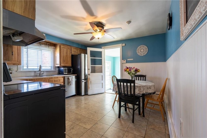 110 James M Beardsworth Ave ( aka Beardsworth Ave) is a 4 - photo 5