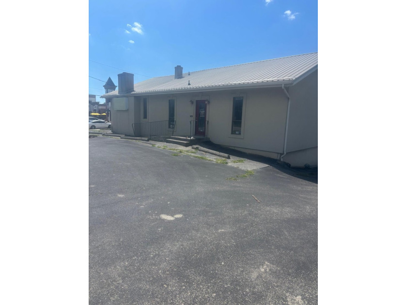 Location is perfect for many uses. The property is across from - photo 3