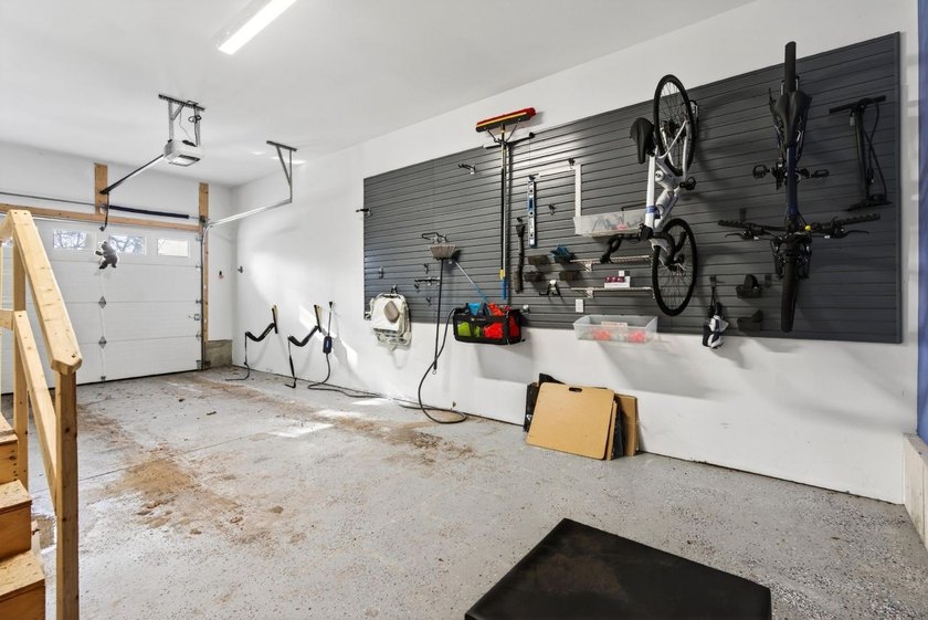Welcome to 42 True Street, a beautifully designed 3-bedroom, 2 - photo 21