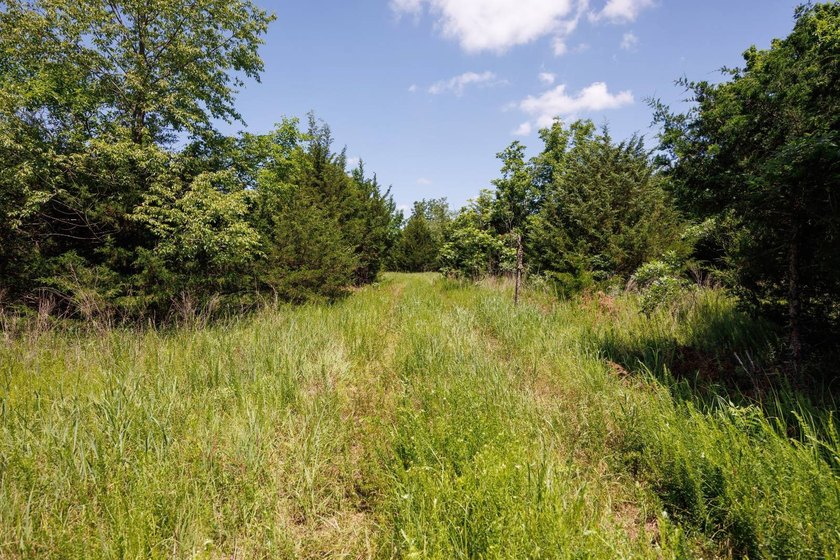 Escape to your own private piece of Kansas wilderness with this - photo 36