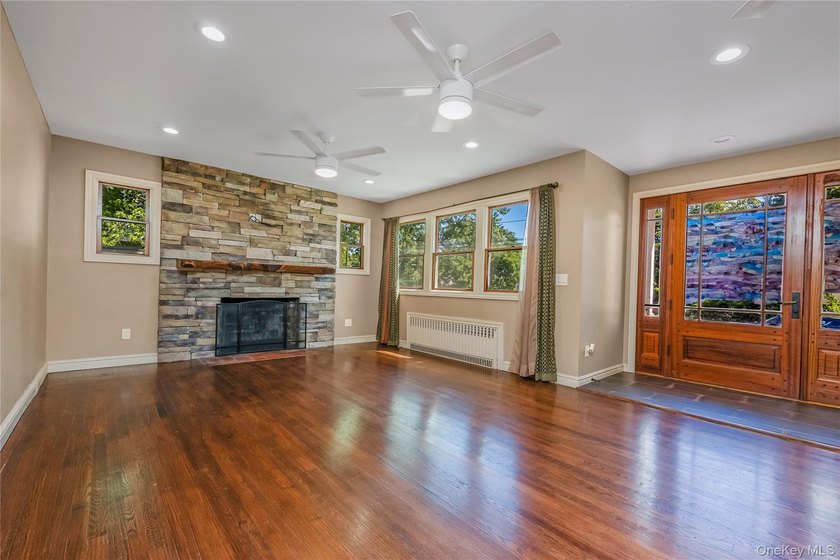 Great opportunity to finish a remodel project. High end chef's - photo 3