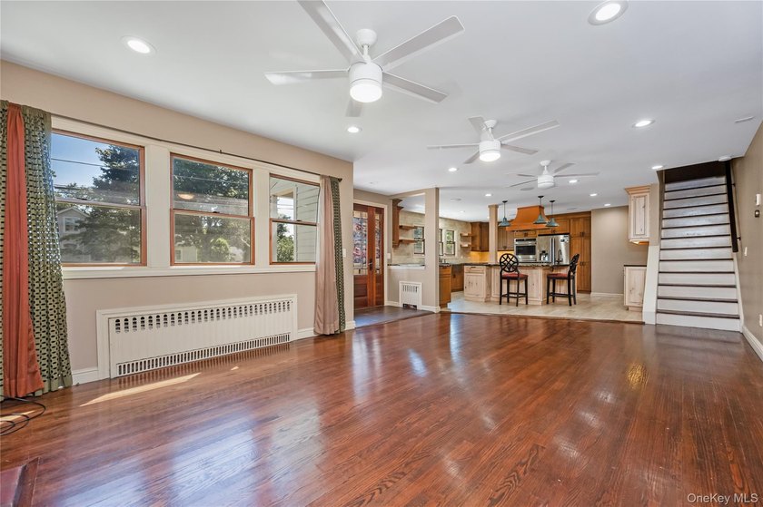 Great opportunity to finish a remodel project. High end chef's - photo 4