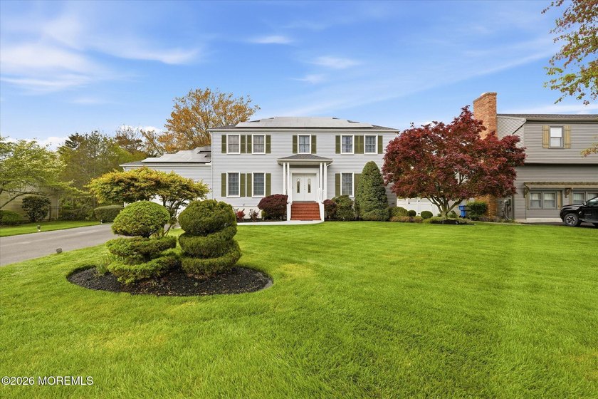 Welcome to Twin Oaks and the highly sought-after Sheila Drive in - photo 3