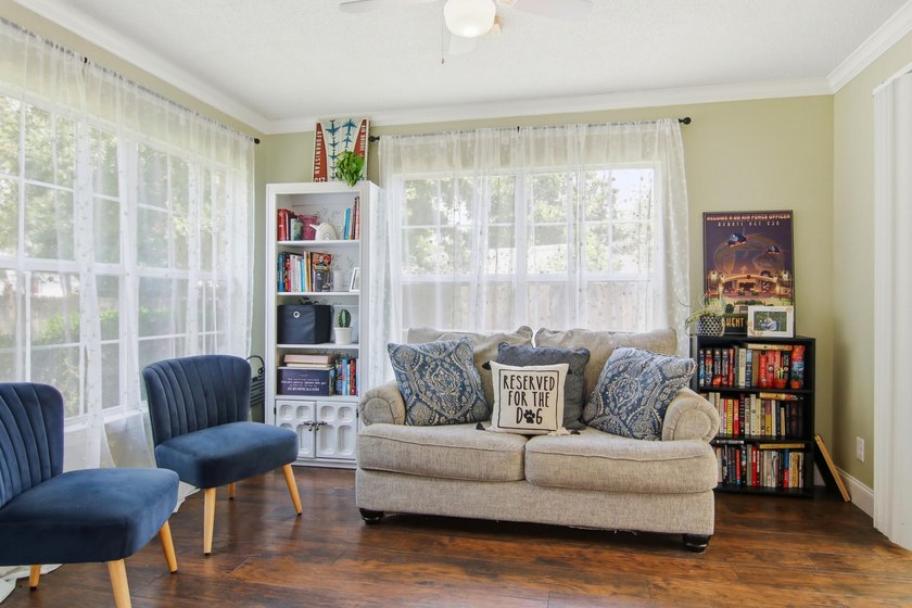 Assumable loan available to VA eligible buyer 4.7% rate.Located - photo 14