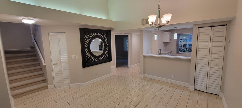 Updated 2B 2B Waterfront Condo in the gated community of Bay - photo 2