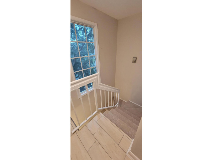 Updated 2B 2B Waterfront Condo in the gated community of Bay - photo 7
