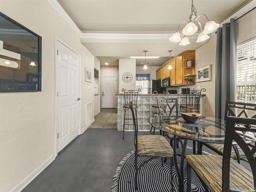 Enjoy easy lake living in this 2-bedroom, 2-bath single-story - photo 18