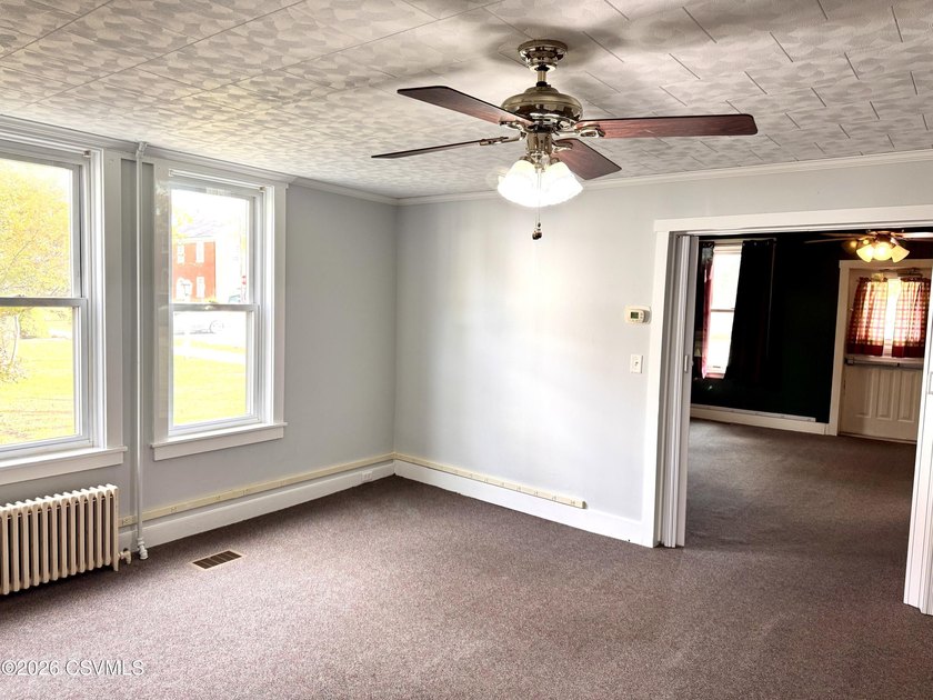 Spacious 4-Bedroom Home in Charming New Berlin!Welcome to this - photo 23