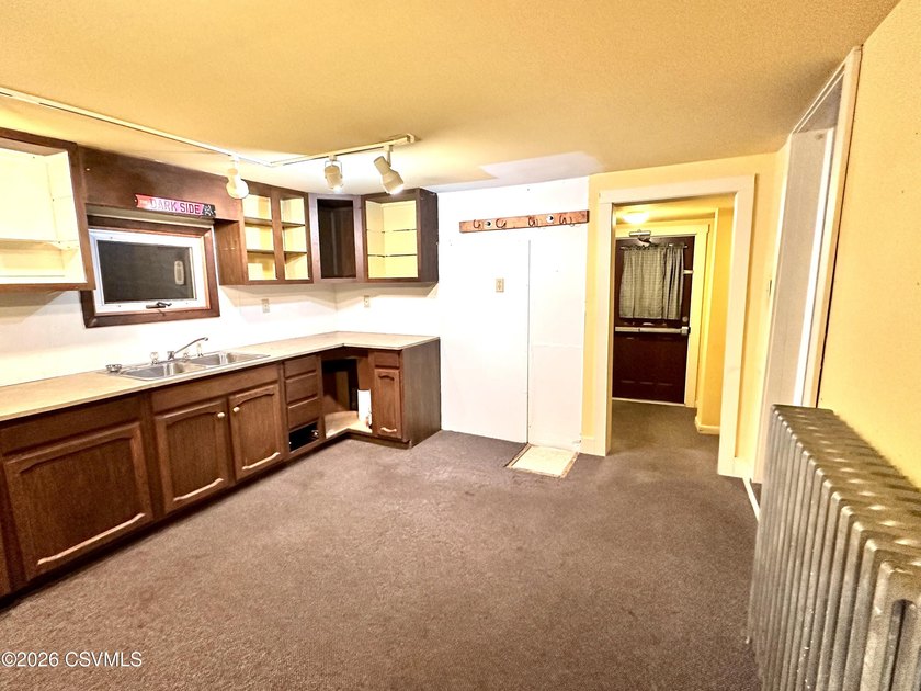 Spacious 4-Bedroom Home in Charming New Berlin!Welcome to this - photo 25
