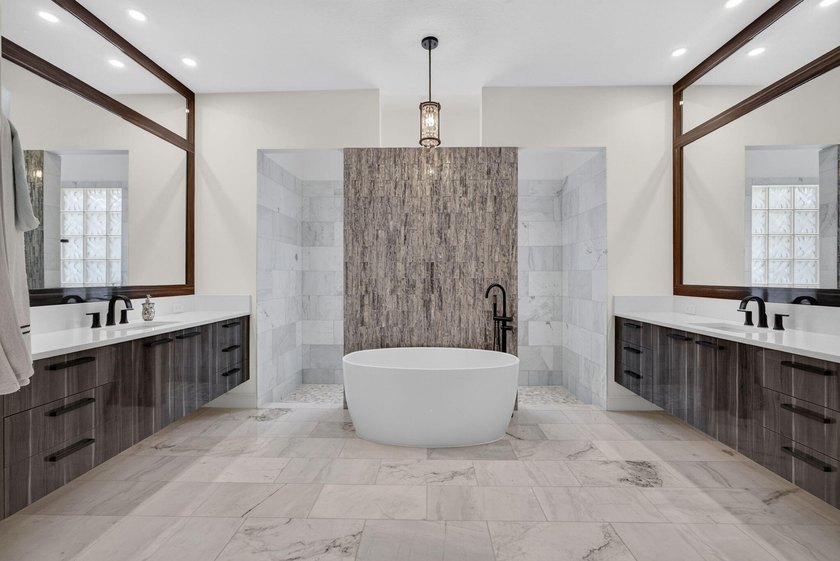 Come see this spectacularly upgraded pool home, the nicest ever - photo 50