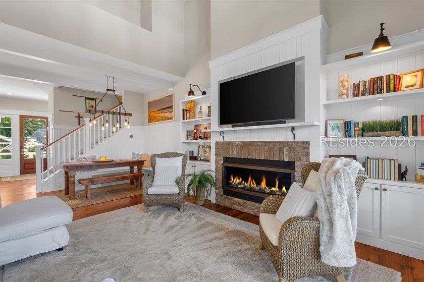 If you have dreamt of escaping to the Lowcountry and living on a - photo 15