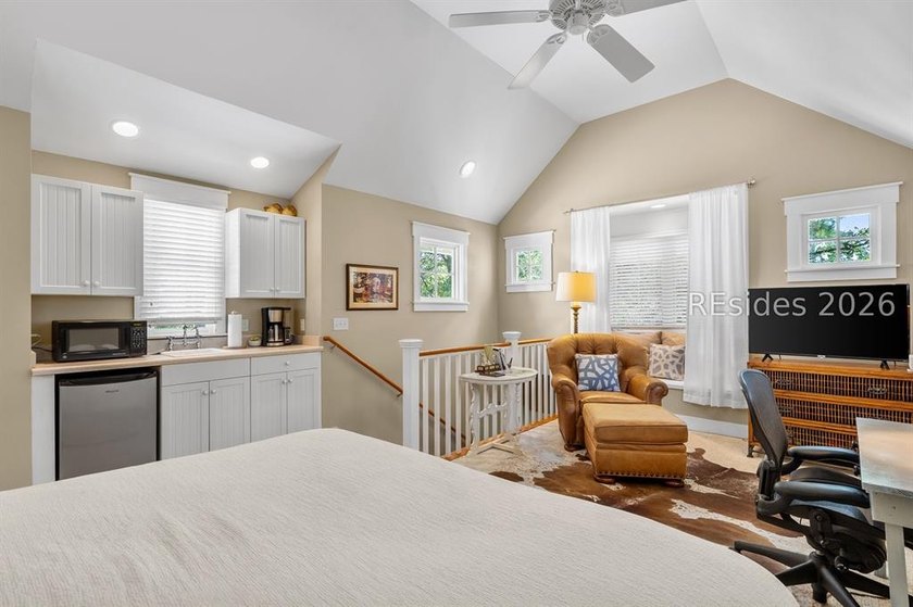 If you have dreamt of escaping to the Lowcountry and living on a - photo 42