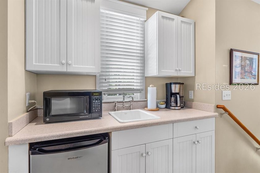 If you have dreamt of escaping to the Lowcountry and living on a - photo 43