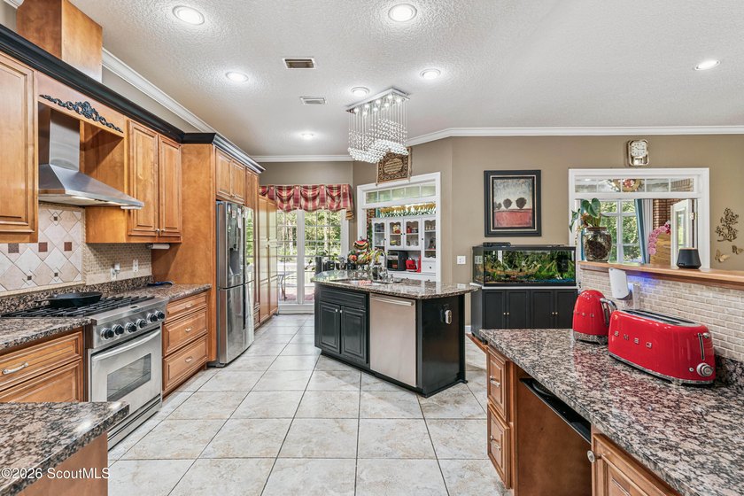 Welcome to Serenoa Cove! This beautiful four-bedroom - photo 13
