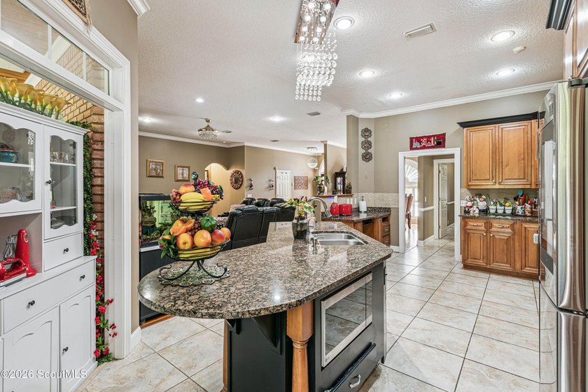 Welcome to Serenoa Cove! This beautiful four-bedroom - photo 15