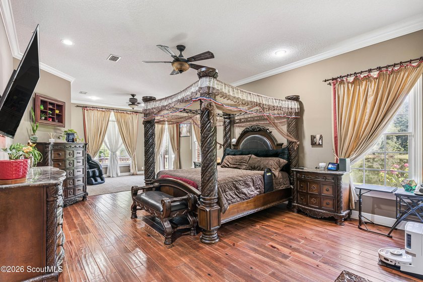 Welcome to Serenoa Cove! This beautiful four-bedroom - photo 21