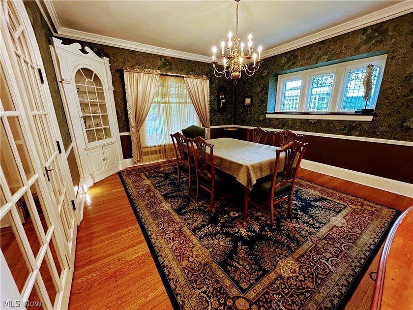 Prepare to be wowed! Homes like this don't come on the market - photo 23