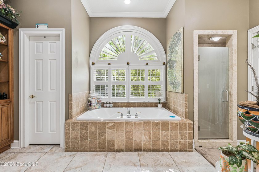 Welcome to Serenoa Cove! This beautiful four-bedroom - photo 25
