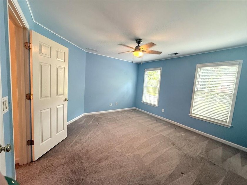 ***MAJOR PRICE IMPROVEMENT!*** Don't miss this incredible - photo 27