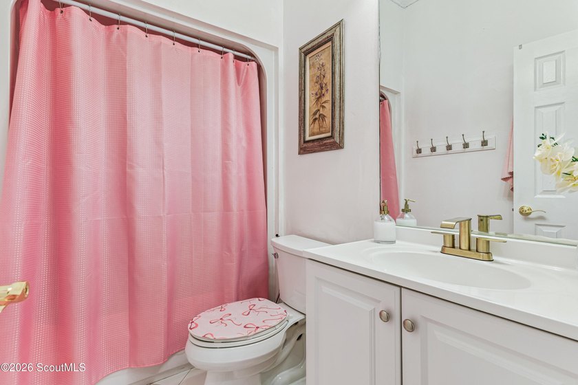 Welcome to Serenoa Cove! This beautiful four-bedroom - photo 32
