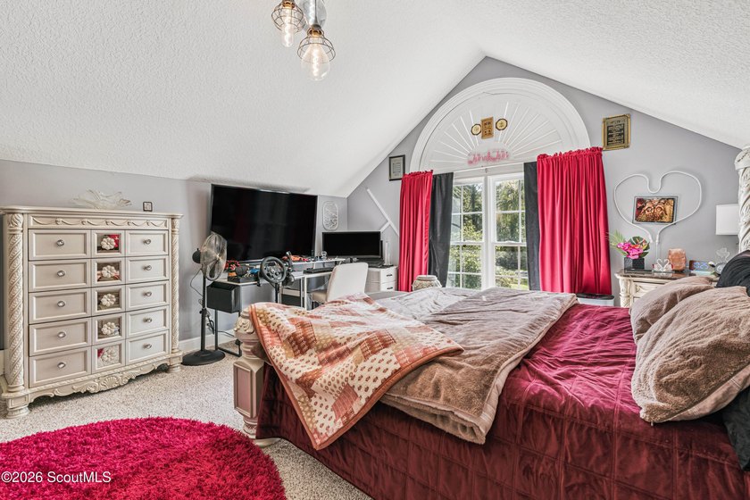 Welcome to Serenoa Cove! This beautiful four-bedroom - photo 35