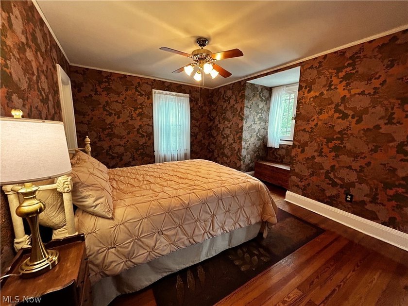 Prepare to be wowed! Homes like this don't come on the market - photo 39