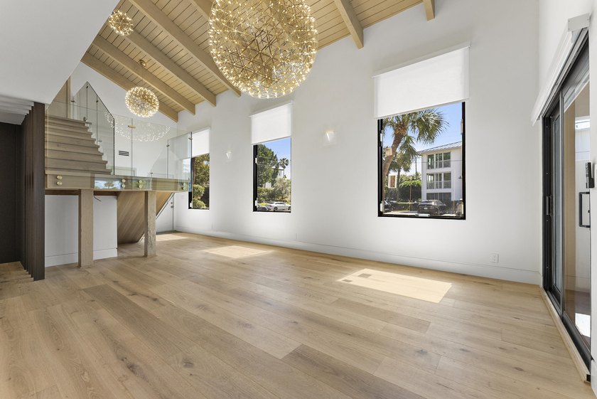 Coastal luxury meets modern perfection in this absolutely - photo 7