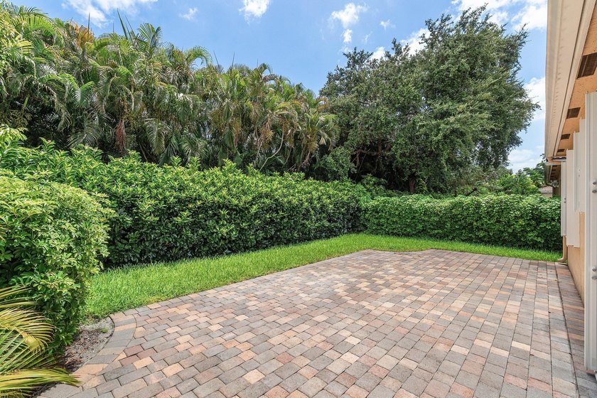 Proudly offered by the original owners, this beautifully - photo 25